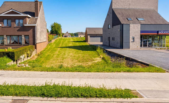 Bouwgrond te-koop in Brakel