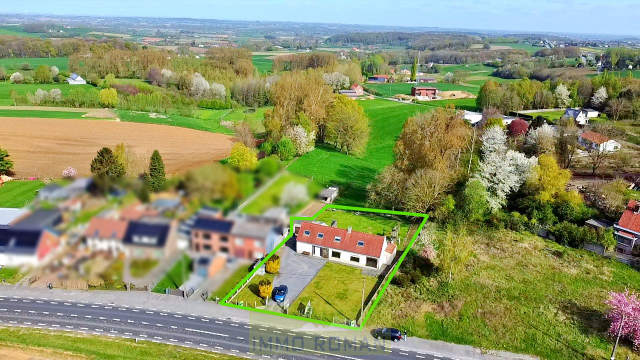 Huis te-koop in Renaix