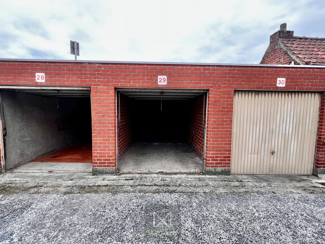 Garage te-huur in Lauwe