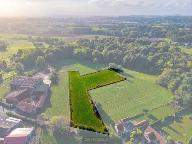 Bouwgrond te-koop in Elzele