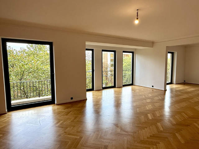 Appartement te-koop in Brussel