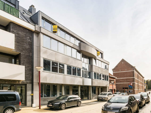 Handelspand te-huur in Asse