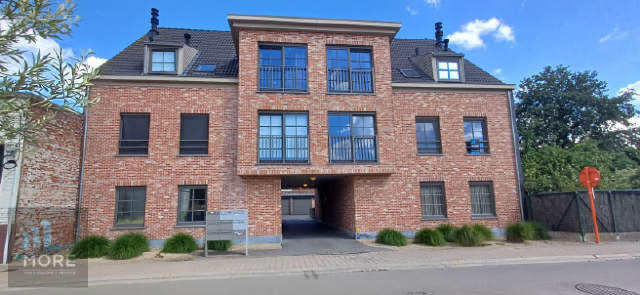 Appartement te-koop in Eeklo