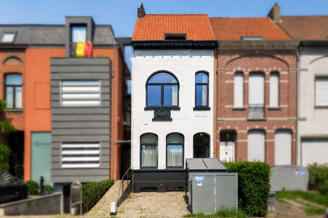 Appartement te-koop in Schoten