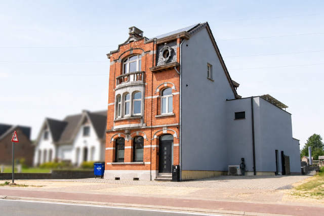 Villa te-koop in Welle