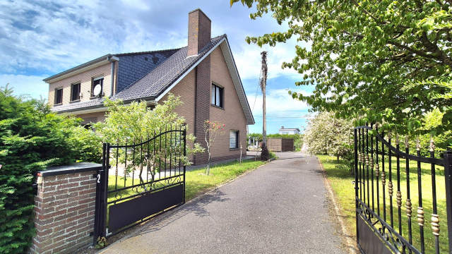 Villa te-koop in Lendelede