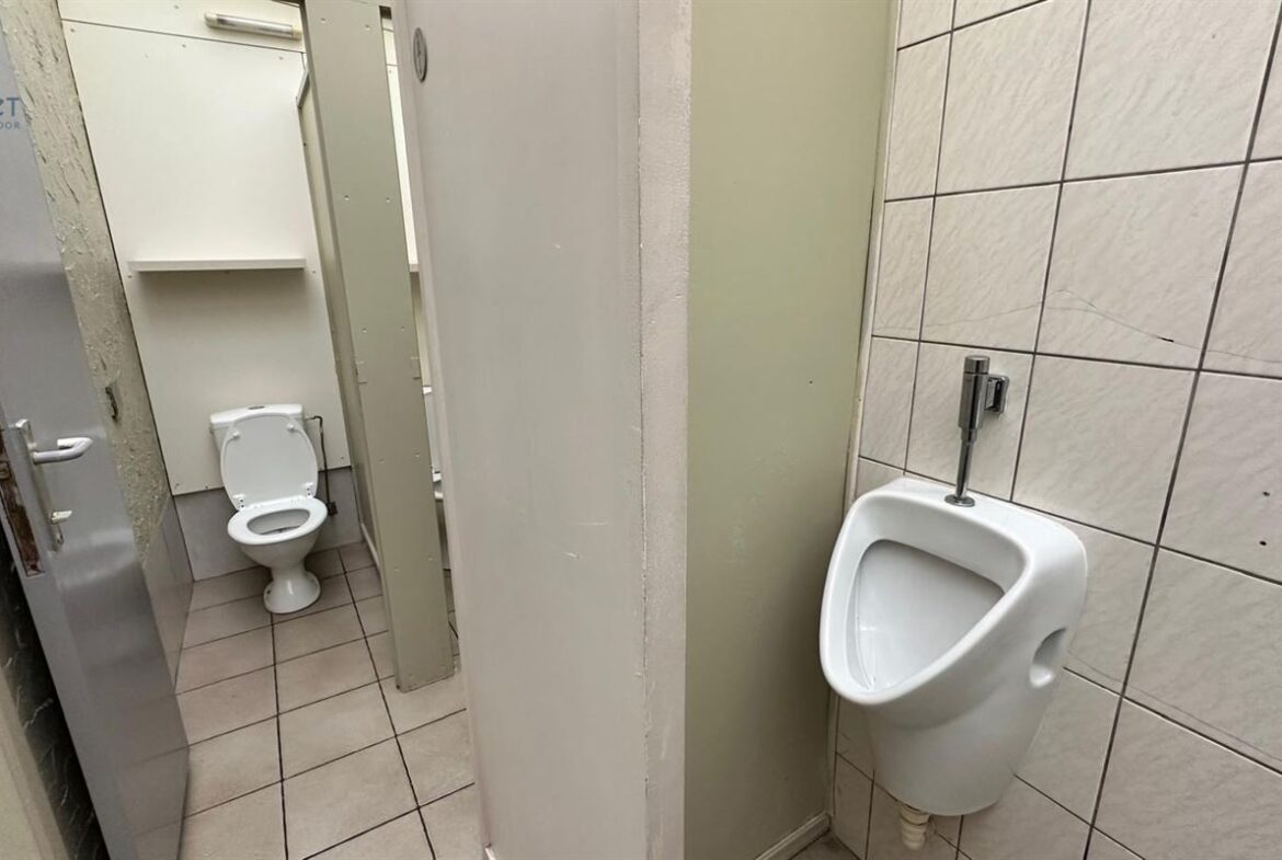 1170