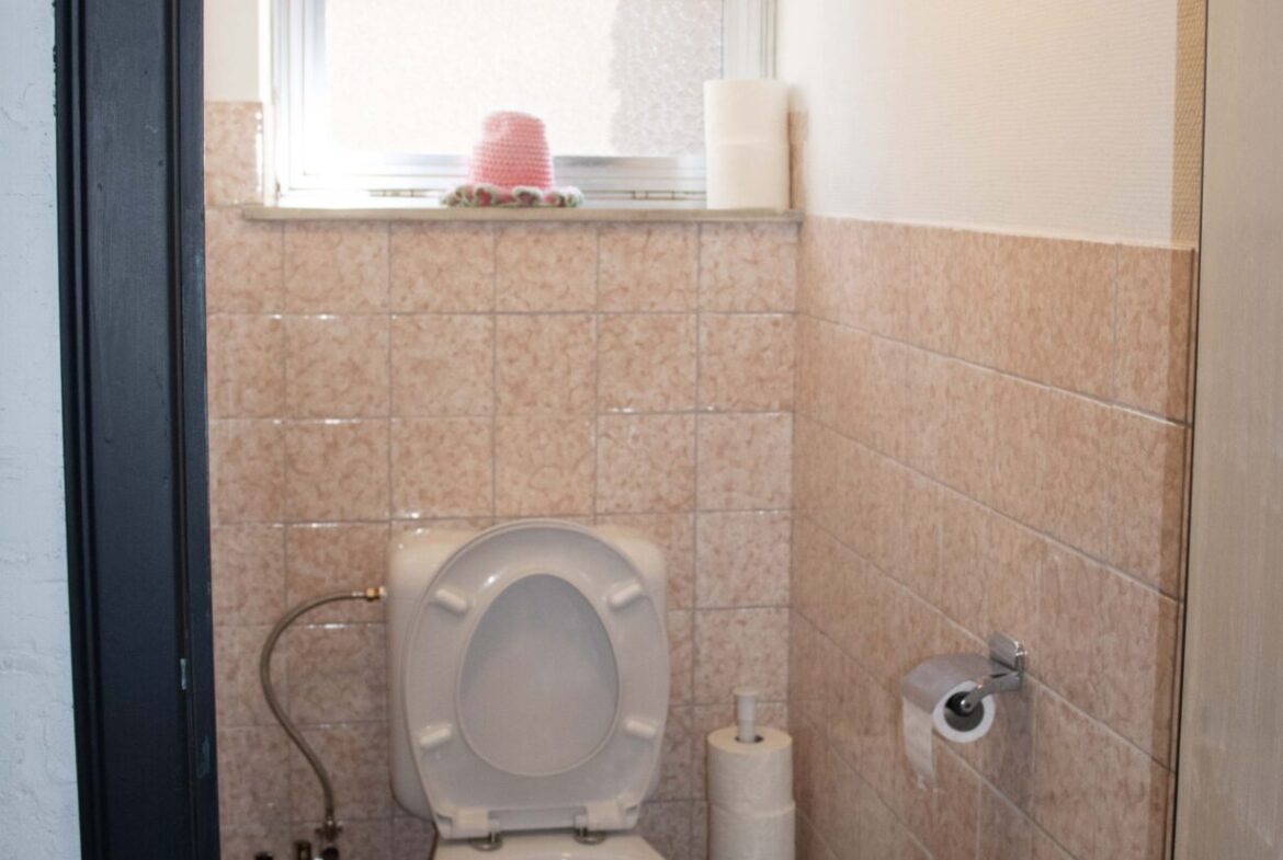 1170