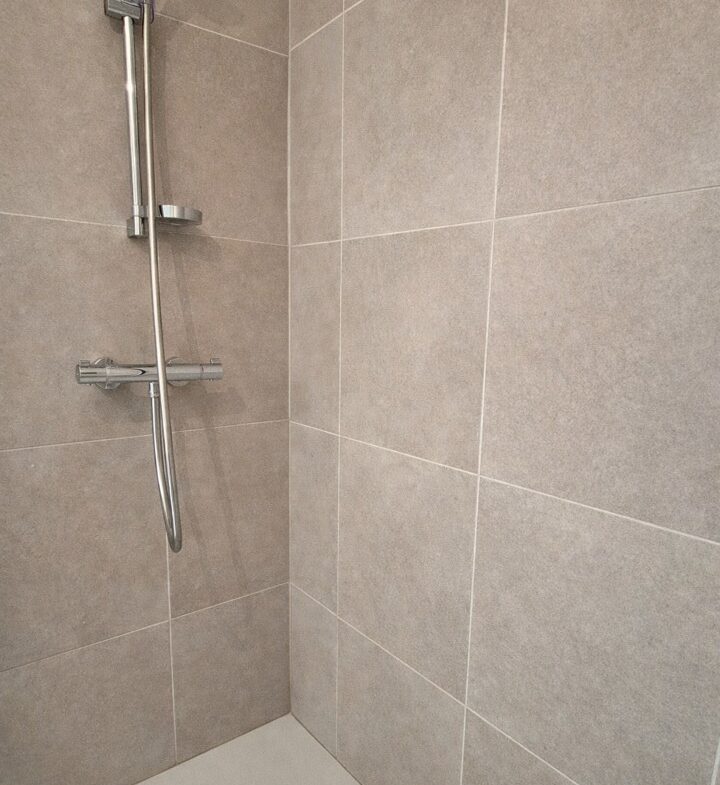 720
