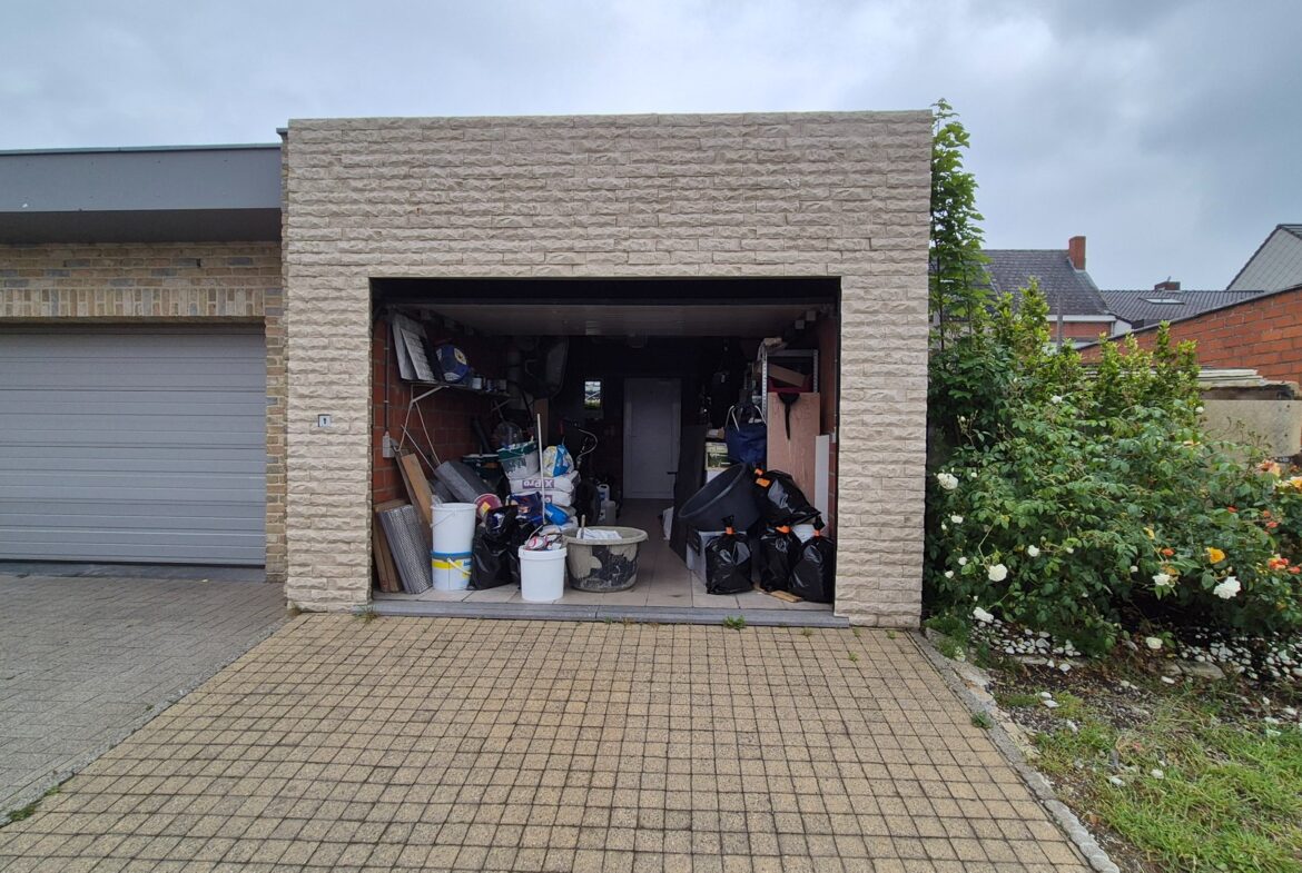 1170