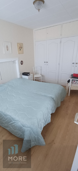 Charmante hoekwoning met garage en grote tuin in de Notelarenlaan 11 in Knokke