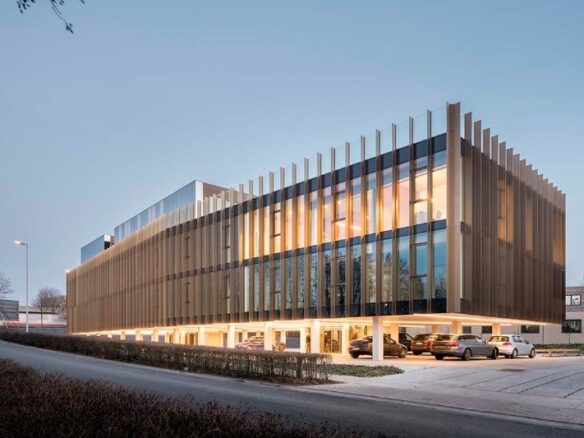 Full-service kantoren te Kortrijk te huur