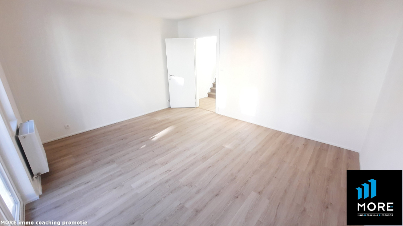 Stijlvol gerenoveerde authentieke Knokse rijwoning te huur