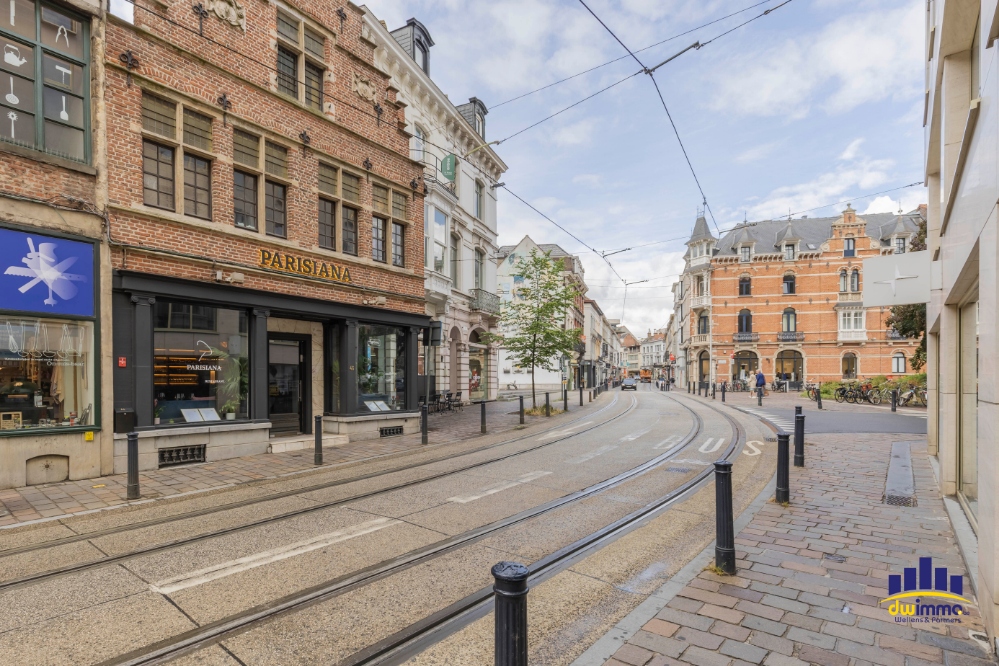 Instapklaar horecapand ter overname op gekende locatie in Gent-Centrum