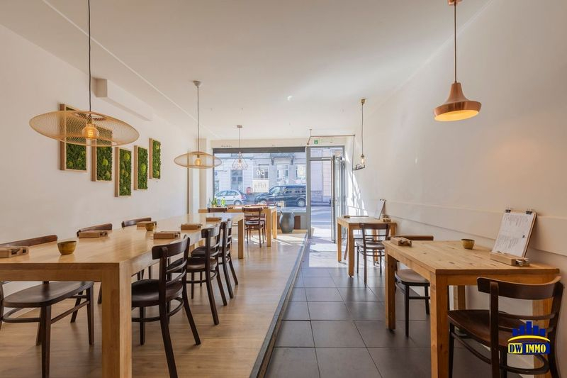 Ingericht en instapklaar restaurant over te nemen in Gent-Centrum