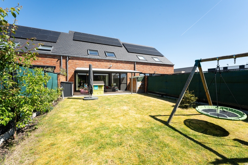 Roeselare – Energiezuinige woning met 5 slaapkamers