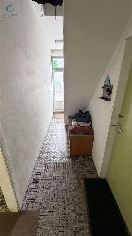 Edingsesteenweg in DENDERWINDEKE