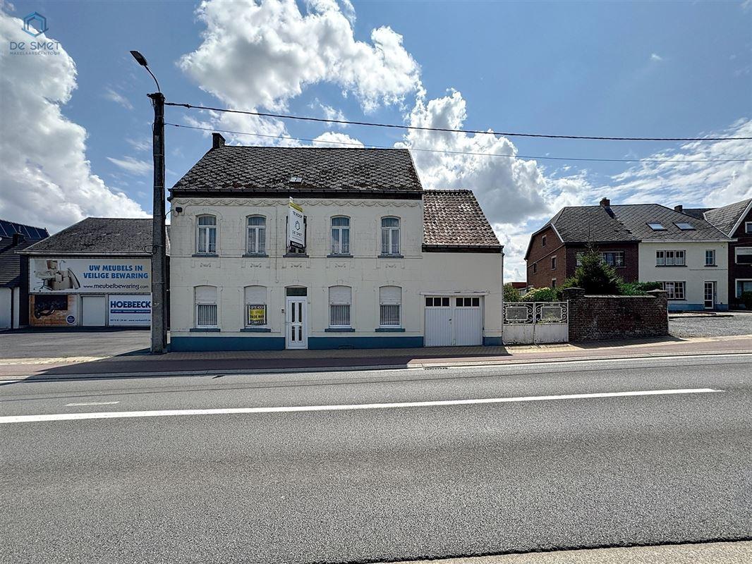 Steenweg in LIERDE