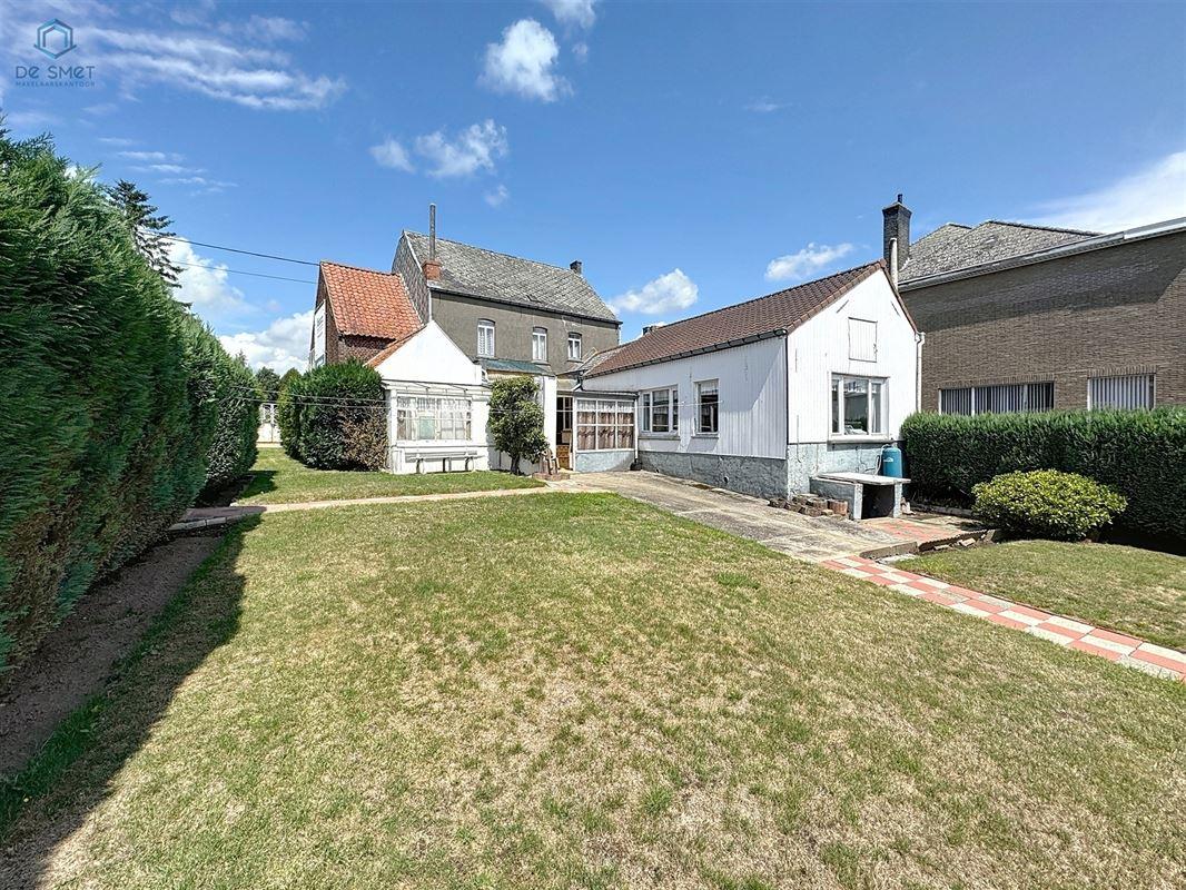 Steenweg in LIERDE