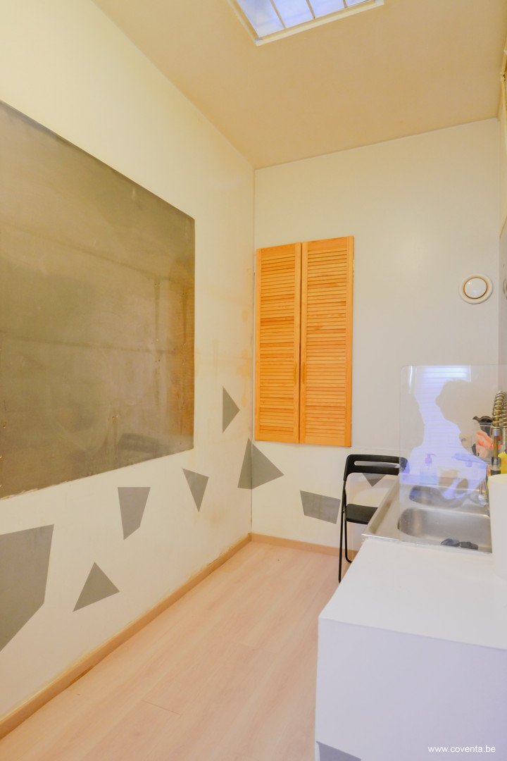 Kantoorruimte van 54m² te Roeselare