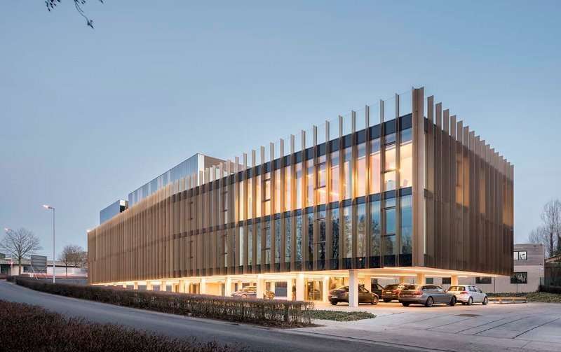 Full-service kantoren te Kortrijk te huur