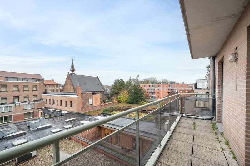 Roeselare- appartement met 3 slaapkamers
